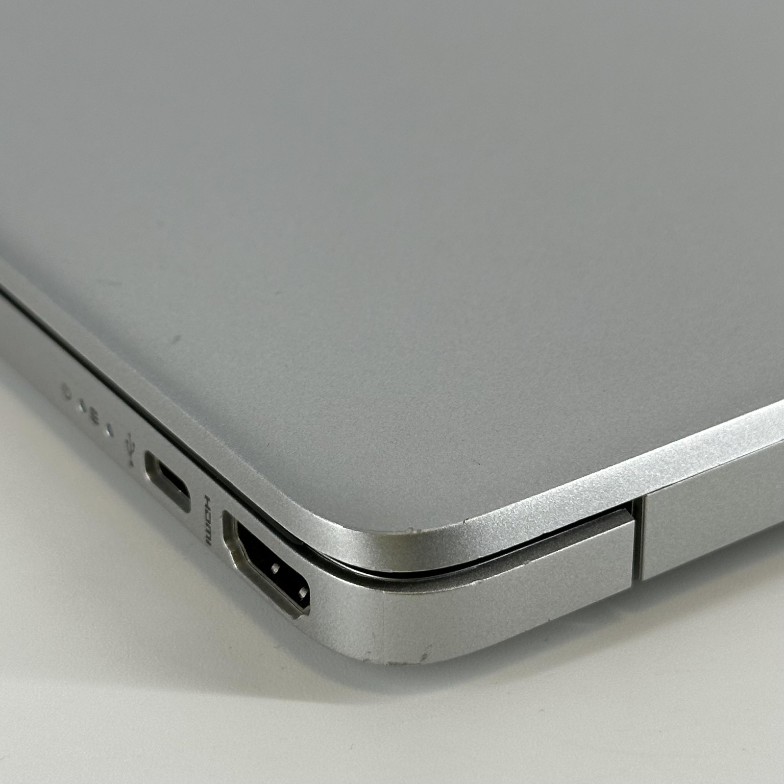 HP Notebook 15-dy1043dx Silver HD TOUCH i5-1035G1 1.00GHz 12GB 256GB Very Good