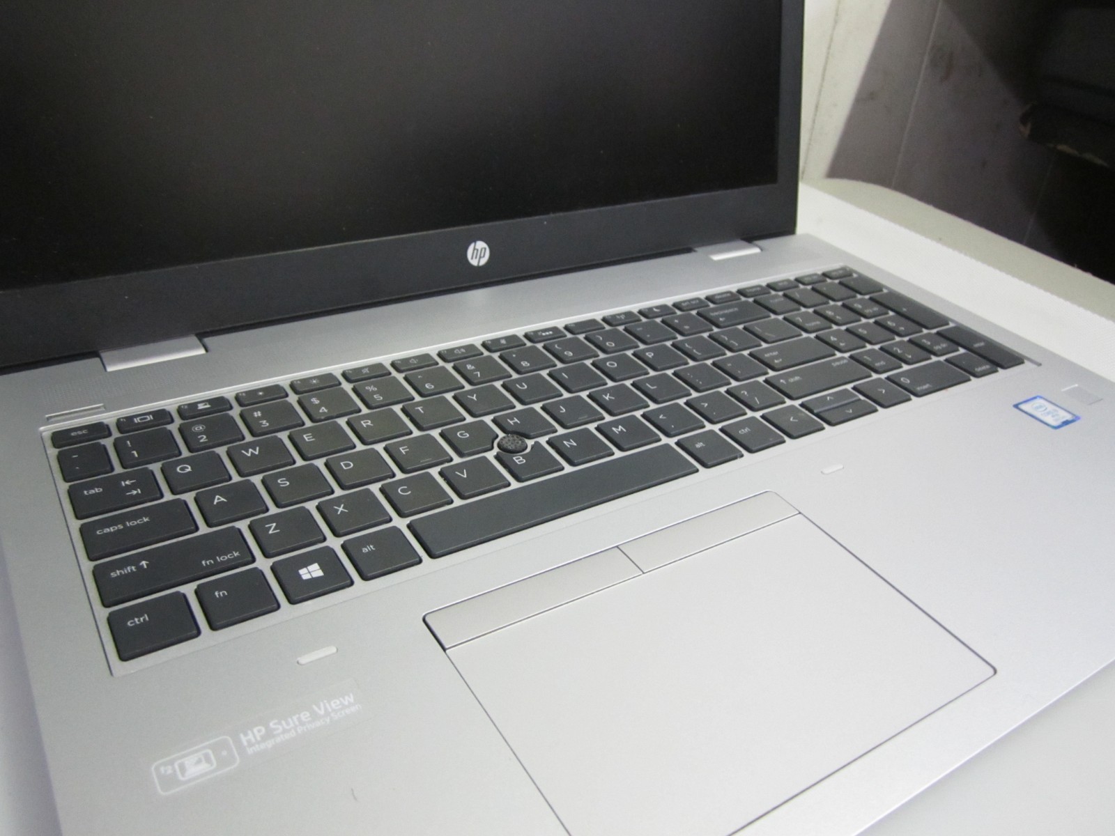 HP ProBook 650 G5 i5-8365U 1.60GHz 16GB 240GB Laptop NO OS + AC READ