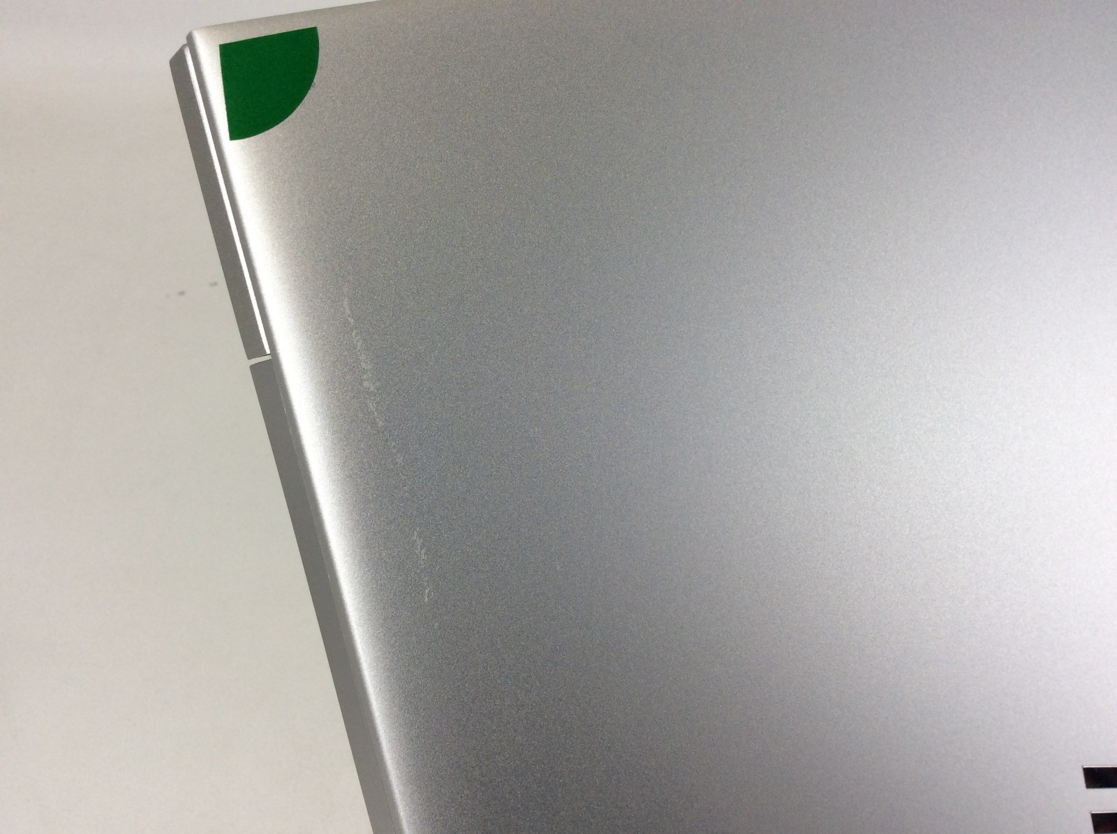 HP EliteBook 830 G6 13.3″ i7-8665U 1.90GHz 8GB RAM 256GB SSD Includes AC
