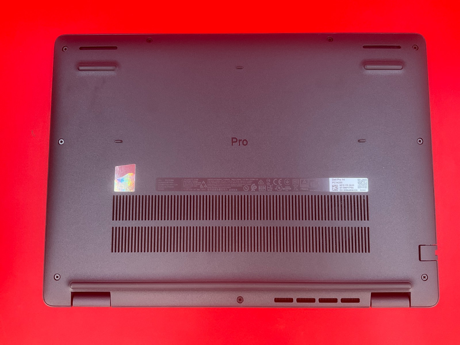Dell Pro 14 Laptop R5-220 8GB 256GB BT5.3 WIFi6E 14WU W11P 2KWMD ✨❤️✨👀 NEW~