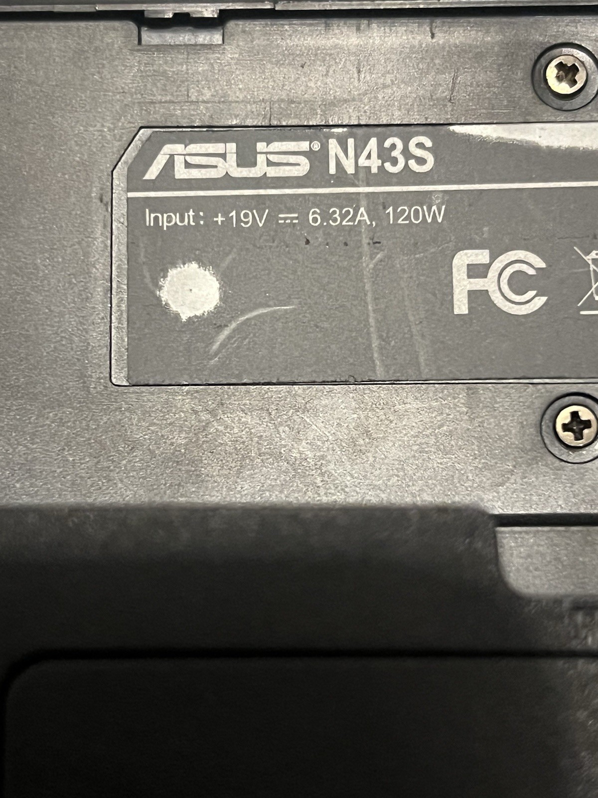 ASUS N43S 14” i7-2630QM DVD Windows 10 NVIDIA GeForce GT 550M Read