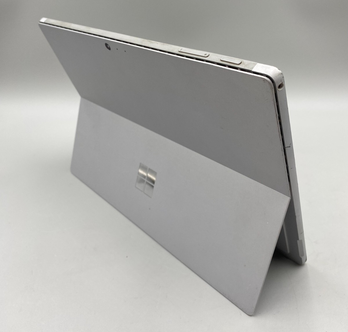 Microsoft Surface Pro 5 tablet 1796 i5-7300U 256GB SSD 8GB DDR3 Silver Fair/See