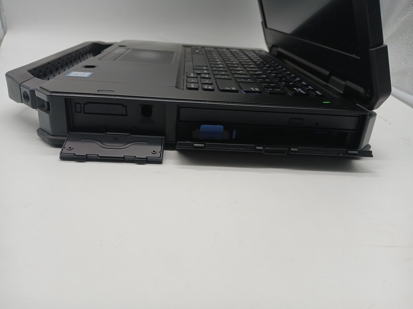 Dell Latitude 5424 Rugged i7-8650U CPU @1.90GHz 32GB RAM 1TB SSD Win 11 Pro