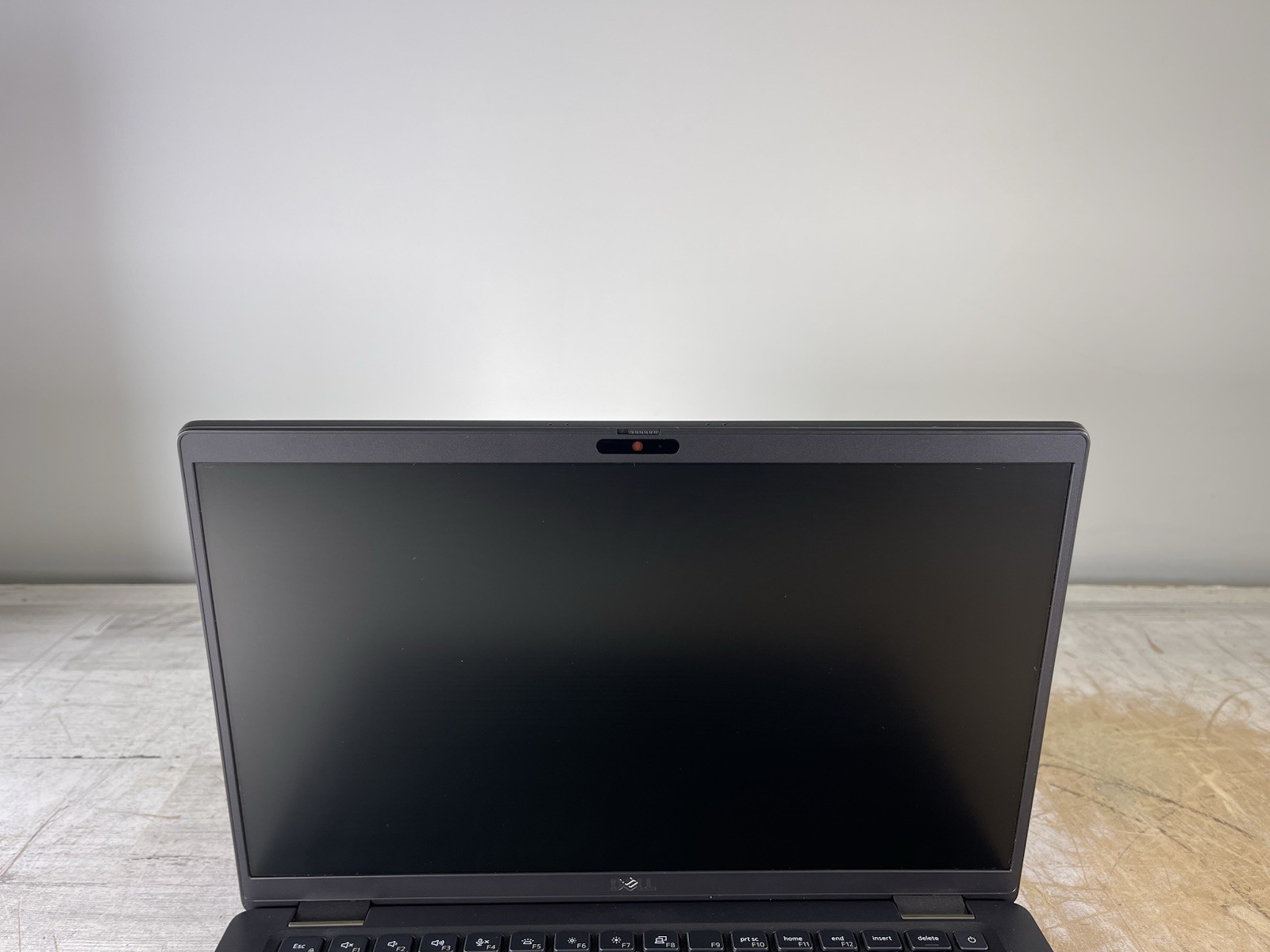DELL LATITUDE 7410 i5-10310U @ 1.70 GHz, 16 GB RAM, NO HDD/OS