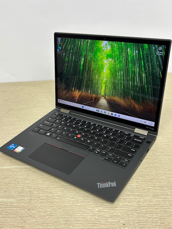 Lenovo ThinkPad X13 Yoga Gen 2 Touchscreen 2in1 i5-1145G7 16GB 256GB SSD~ W11 P