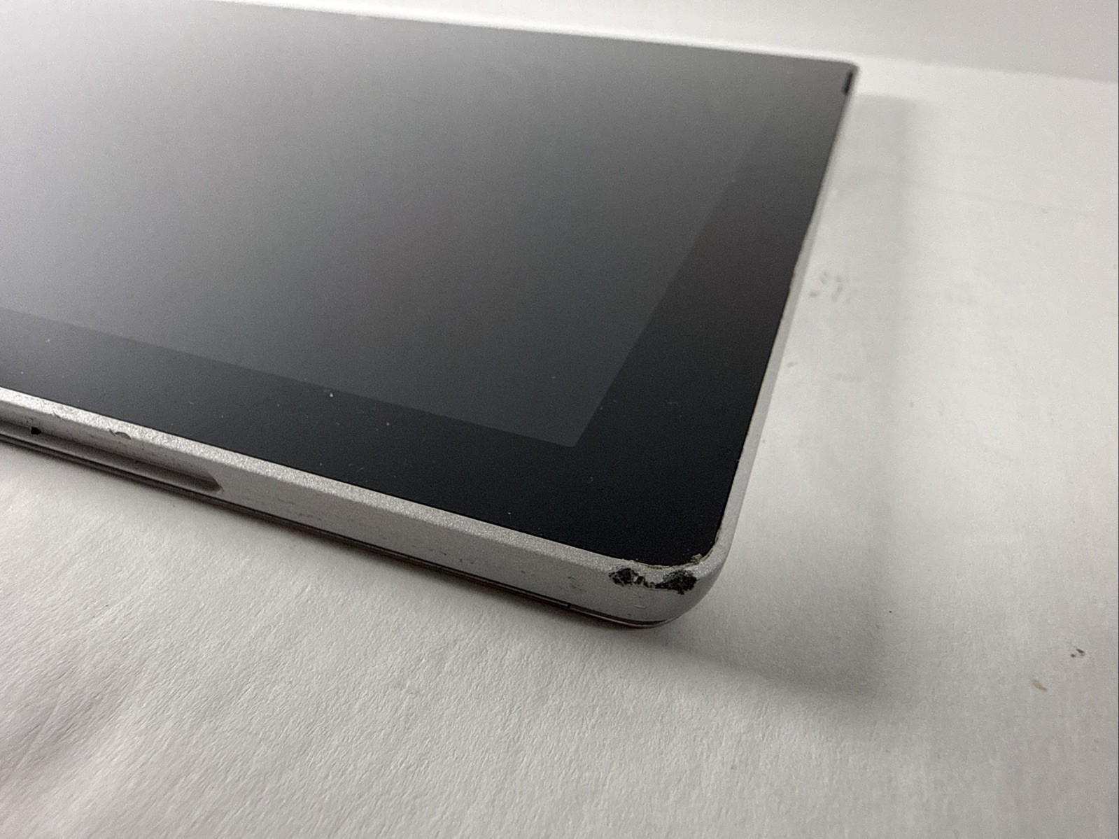Microsoft Surface Pro 7 plus 1961 Core i5-1135G7 2.4GHz 16GB 256GB Win 11 Pro