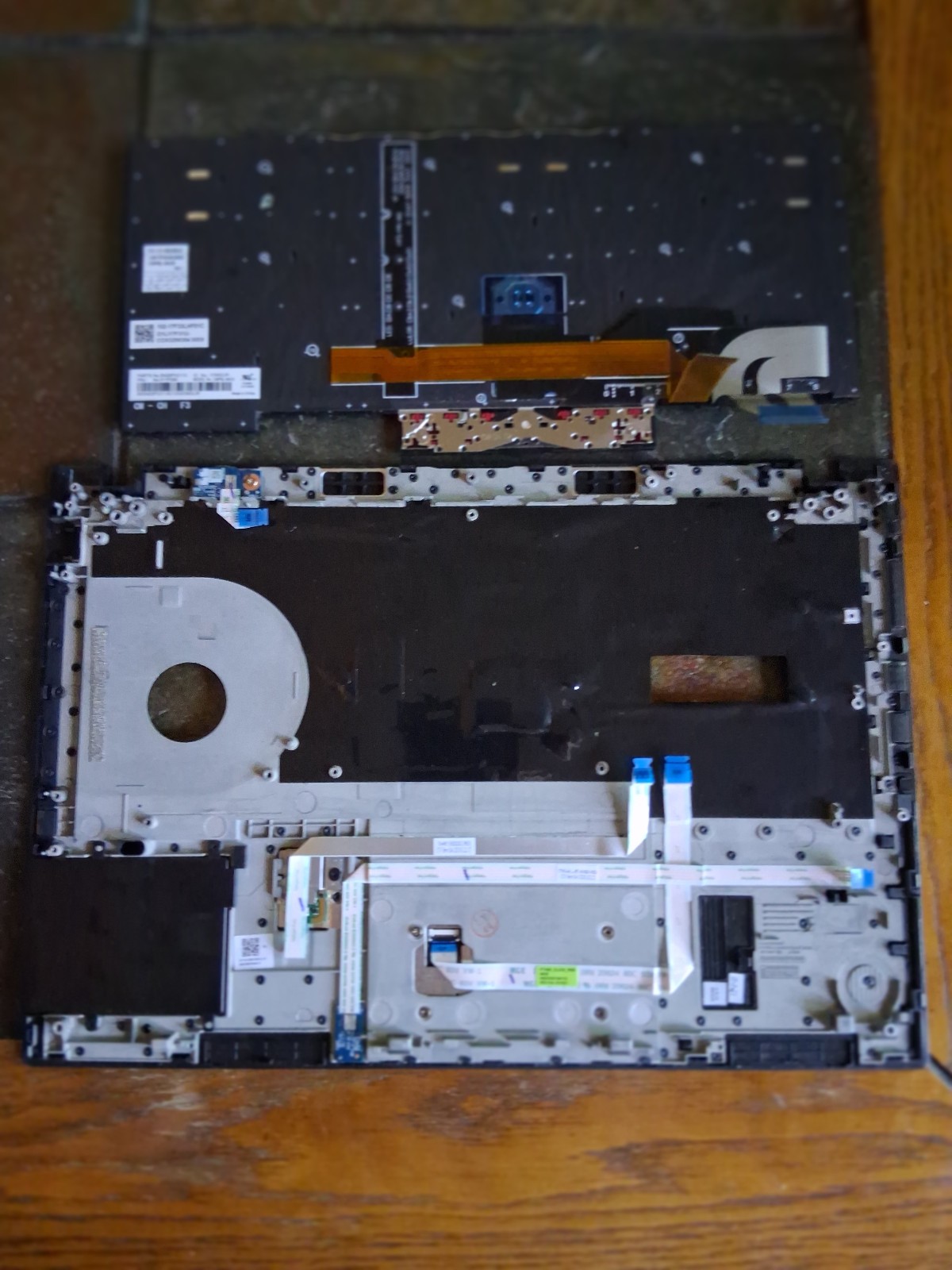 Lenovo ThinkPad T495 Palmrest, Keyboard + More
