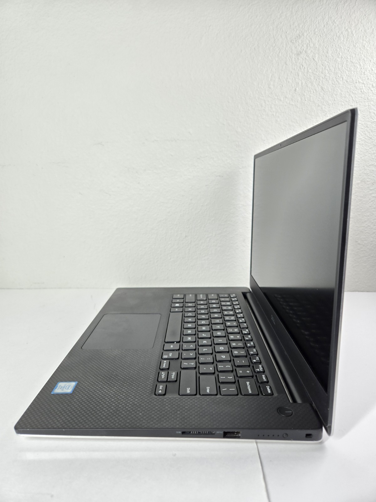 DELL Precision 5540 i7-9850H 2.6GHz 16Gb RAM 512Gb NVMe NVIDIA Quadro T2000