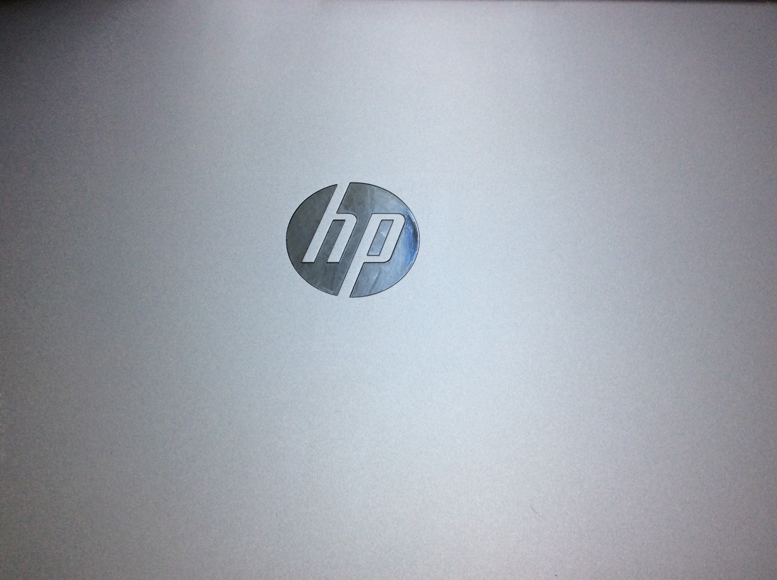 HP 15-dw0081wm 15.6″ Pentium Silver / 4gb RAM / 256gb LAPTOP W/ CHARGER