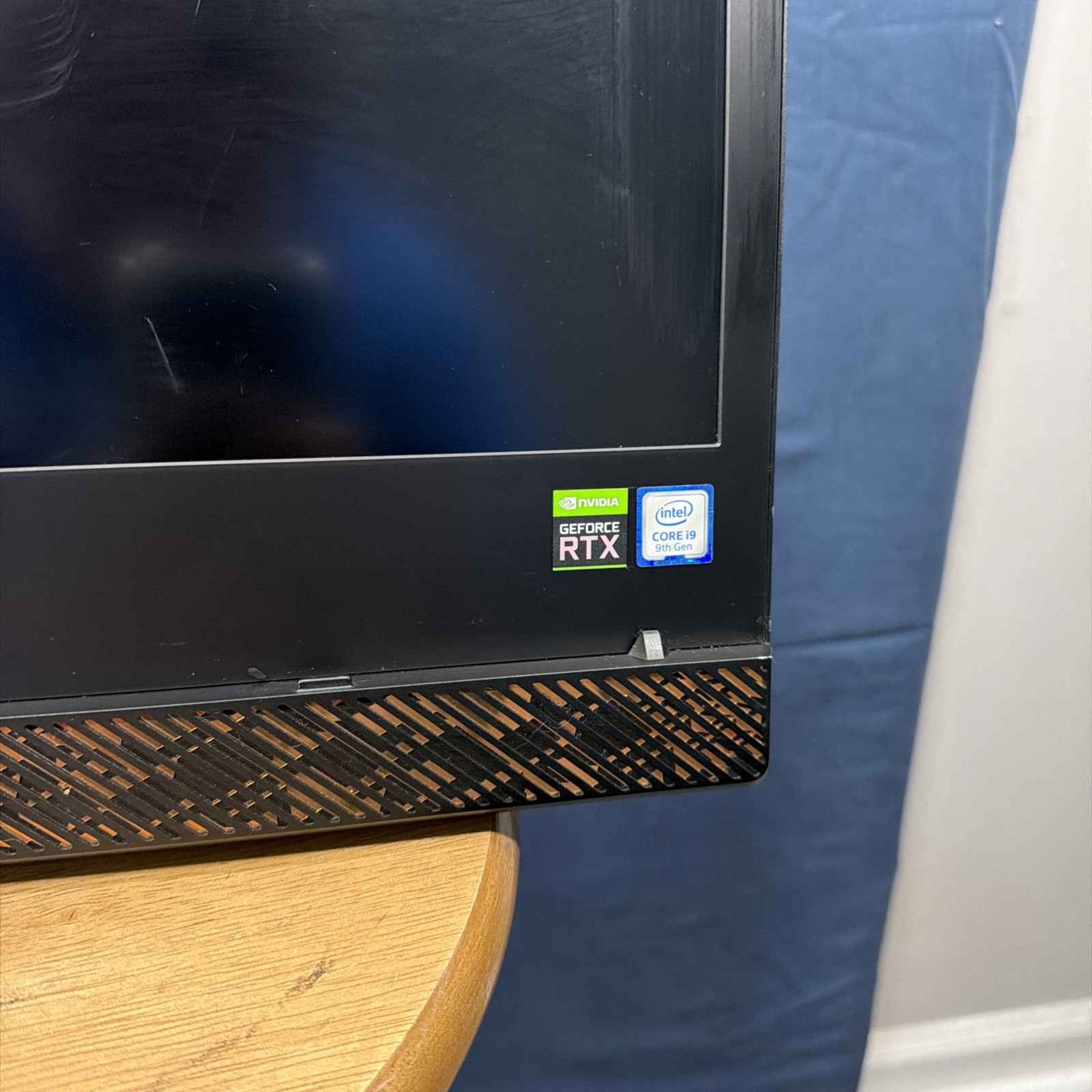 ASUS ROG Mothership GX700S – SUPER RARE Tested & Working No Keyboard