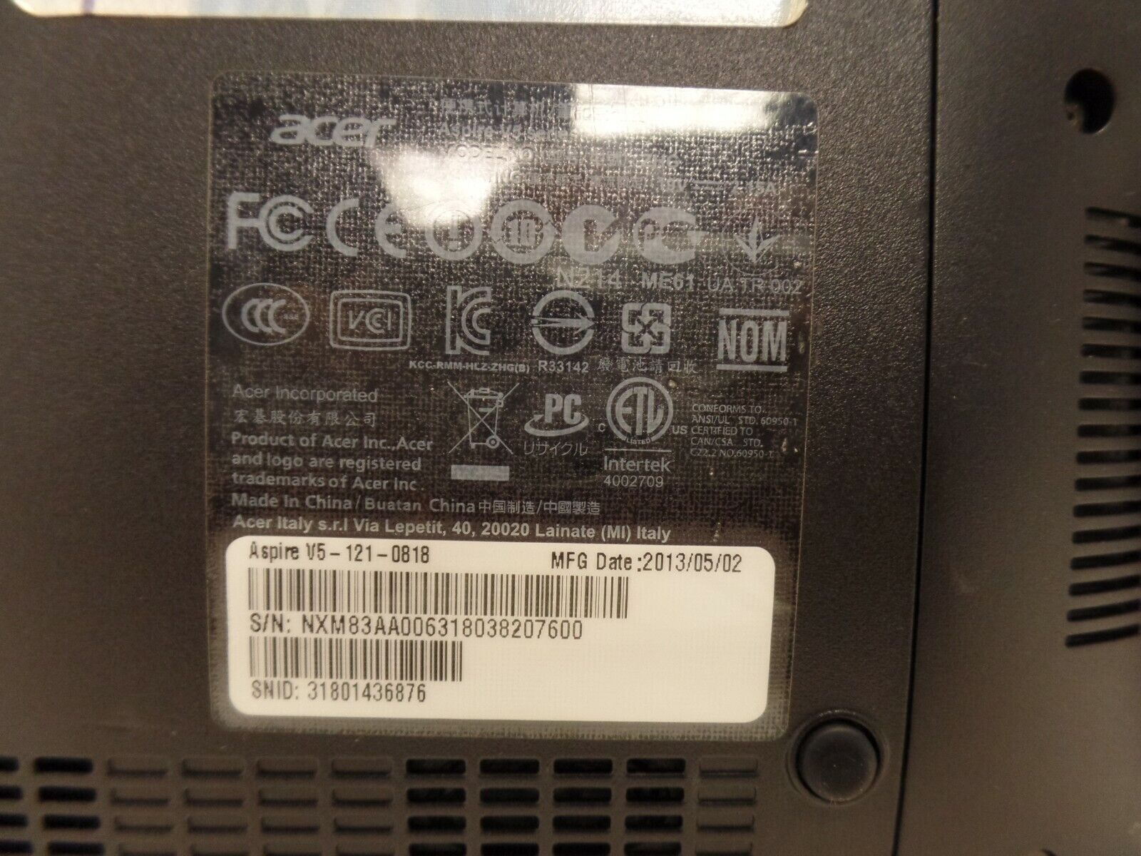 Lot of 2 Acer Aspire V5/ Acer one 11.6″ Laptops **AS IS PARTS NOT WORKING READ**