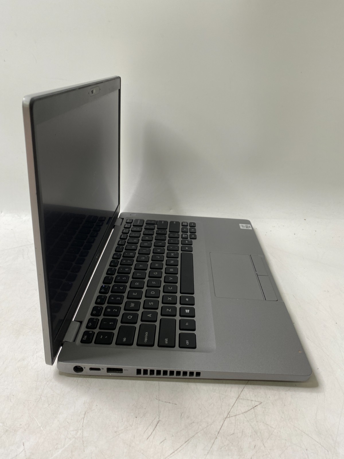 Dell Latitude 5410 14″ Touchscreen i5-10310U 16GB DDR4 500GB SSD Win11H w/AC