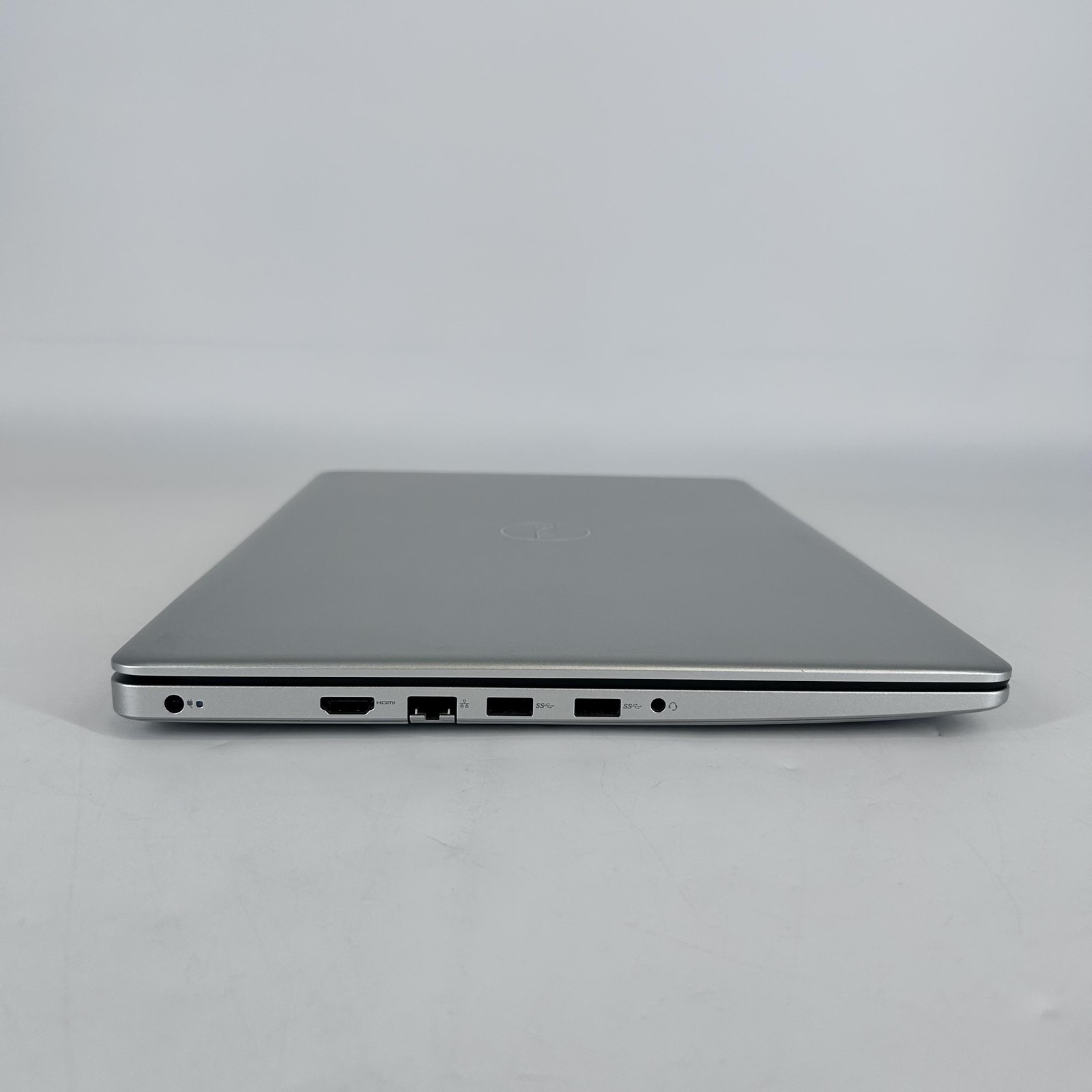 Dell Inspiron 5593 15.6 Silver FHD i7-1065G7 1.30GHz 32GB 512GB SSD Very Good