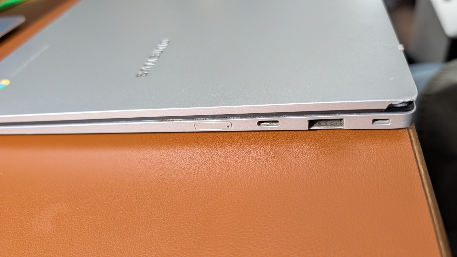 Samsung Galaxy Chromebook Go 14″ celeron *parts only* water damage