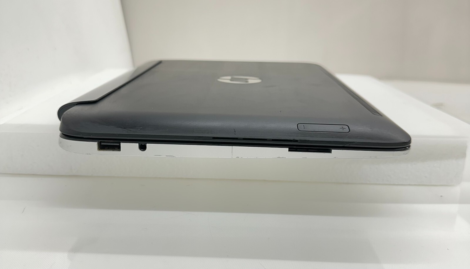 HP PAVILION 13-R010DX X2 AMD A6-1450 @ 1.00GHz 4GB RAM 250GB SSD TOUCH *READ