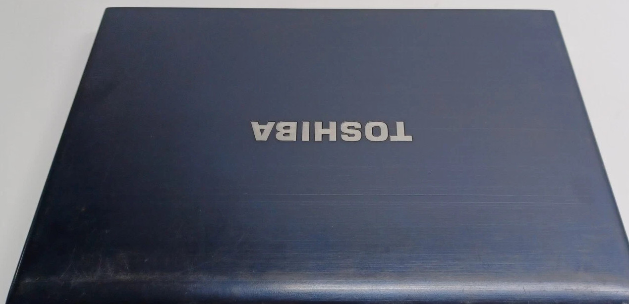 Toshiba Portege R835-P84 Laptop i5-2435M 8GB