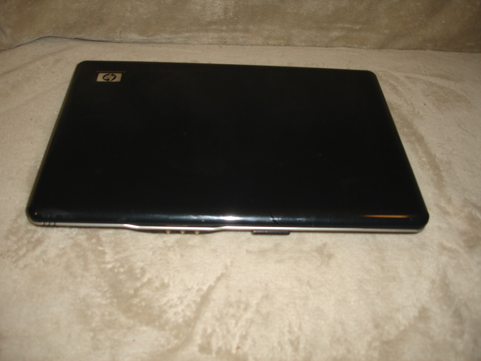 HP Pavilion DV9500 Laptop AMD Turion 64 X2 120 GB HD 2GB RAM Vista AC Adapter