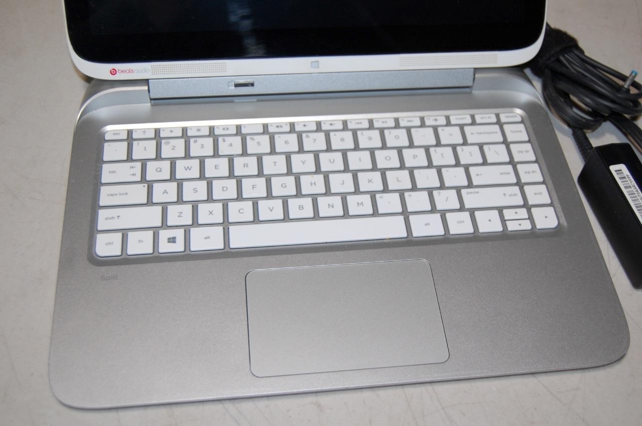 HP Split Laptop with Detachable Tablet 13-R010DX with Beats Audio – As Is, Read
