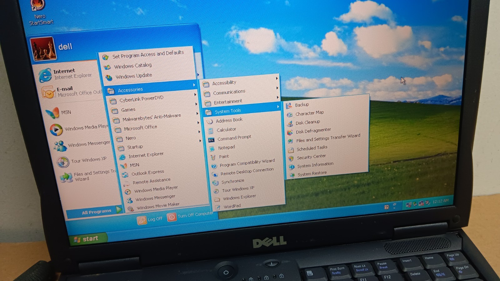 Vintage Dell Latitude C640 Laptop 2 GHz Windows XP Pro Serial & Parallel port