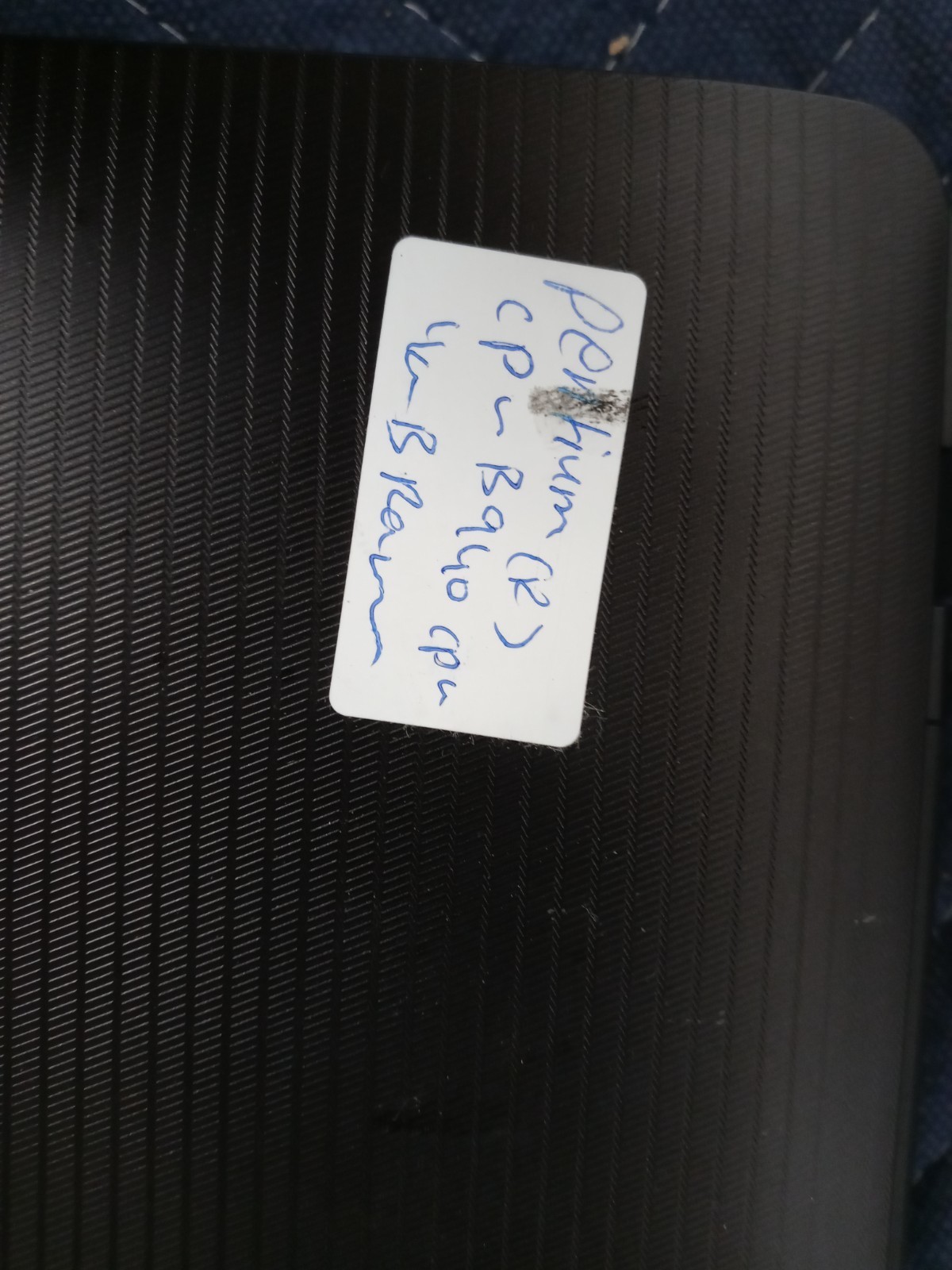 ASUS K53E Laptop FPONW 4GB PENTIUM B940 2.0GHZ No Charger/HD/OS VIEW PIC