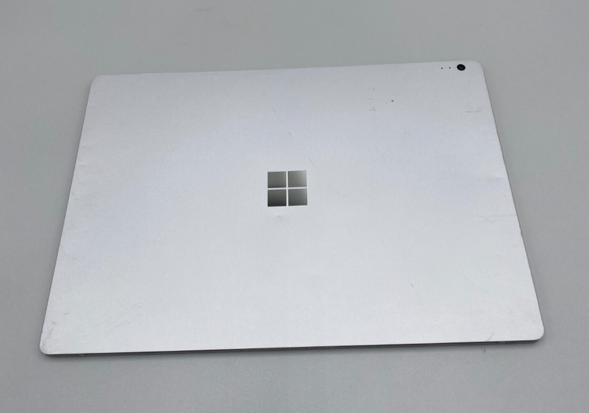 Microsoft Surface Book 2 1832 i7-8650U 1.9GHz 8GB DDR3 256GB SSD Silver Good