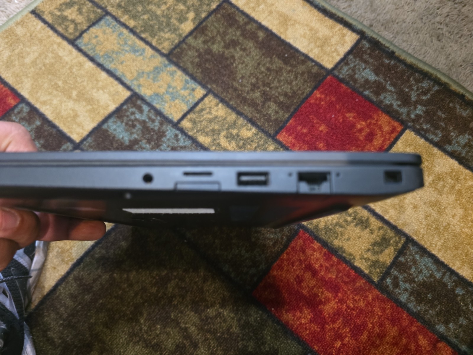 Dell Latitude 7490 14″ FHD I7-8650U 256GB SSD 8GB W11 NO BATTERY