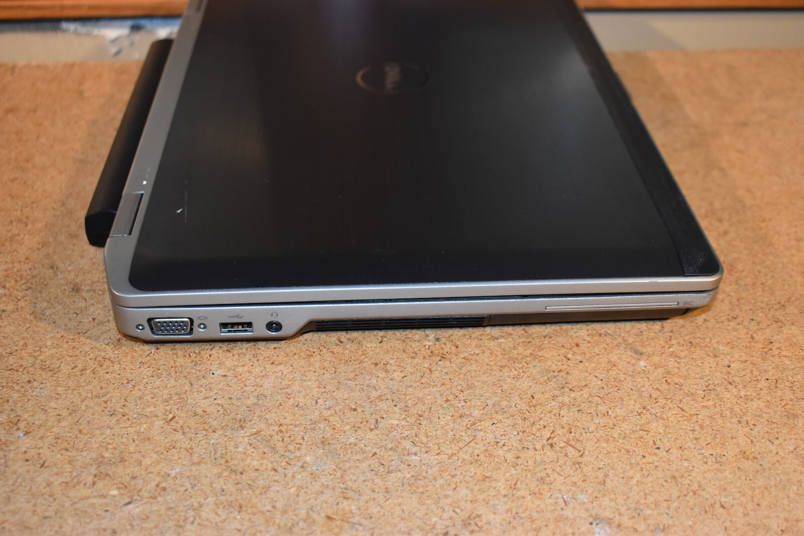 Dell Latitude E6530 Intel Core i5-3320M 4GB 320GB HD Windows XP Pro NVidia 5200M