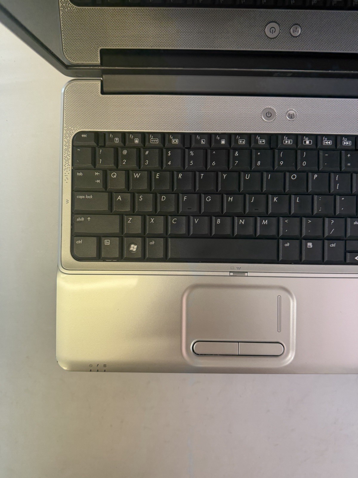 HP Notebook G60-445DX Laptop – Unknown if Screen is Good – RAM 4 GB – Read Des