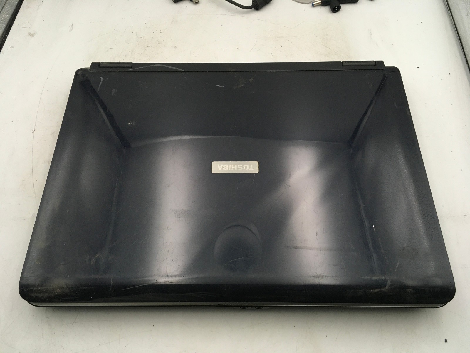 TOSHIBA SATELLITE A105 S4384 -FOR PARTS/REPAIR- Intel 2 Duo T5500 – 1GB RAM – BB