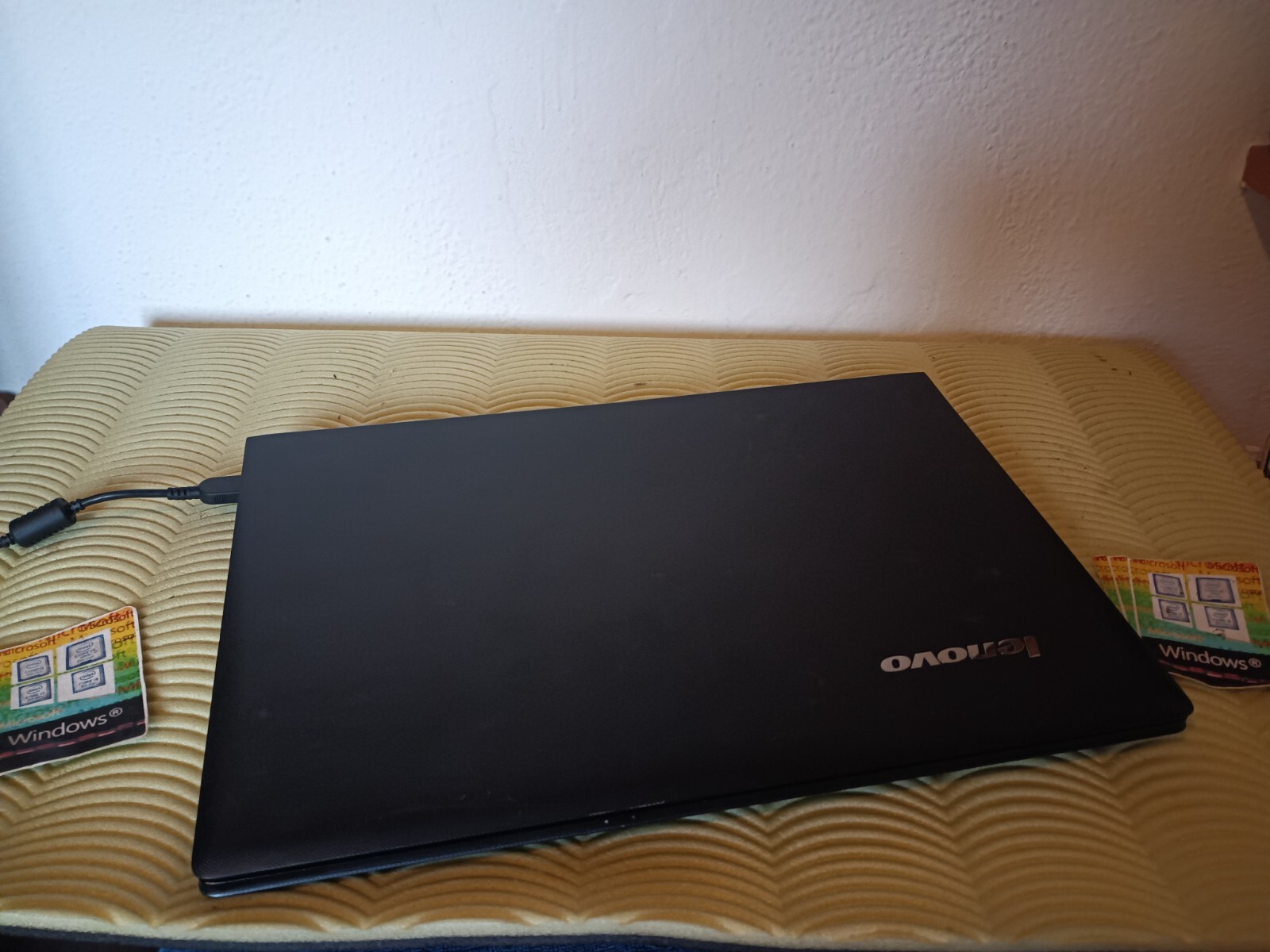 LENOVO G500S 15.6″ 128GB NVME 8GB INTEL PENTIUM-2020M WINDOWS 11