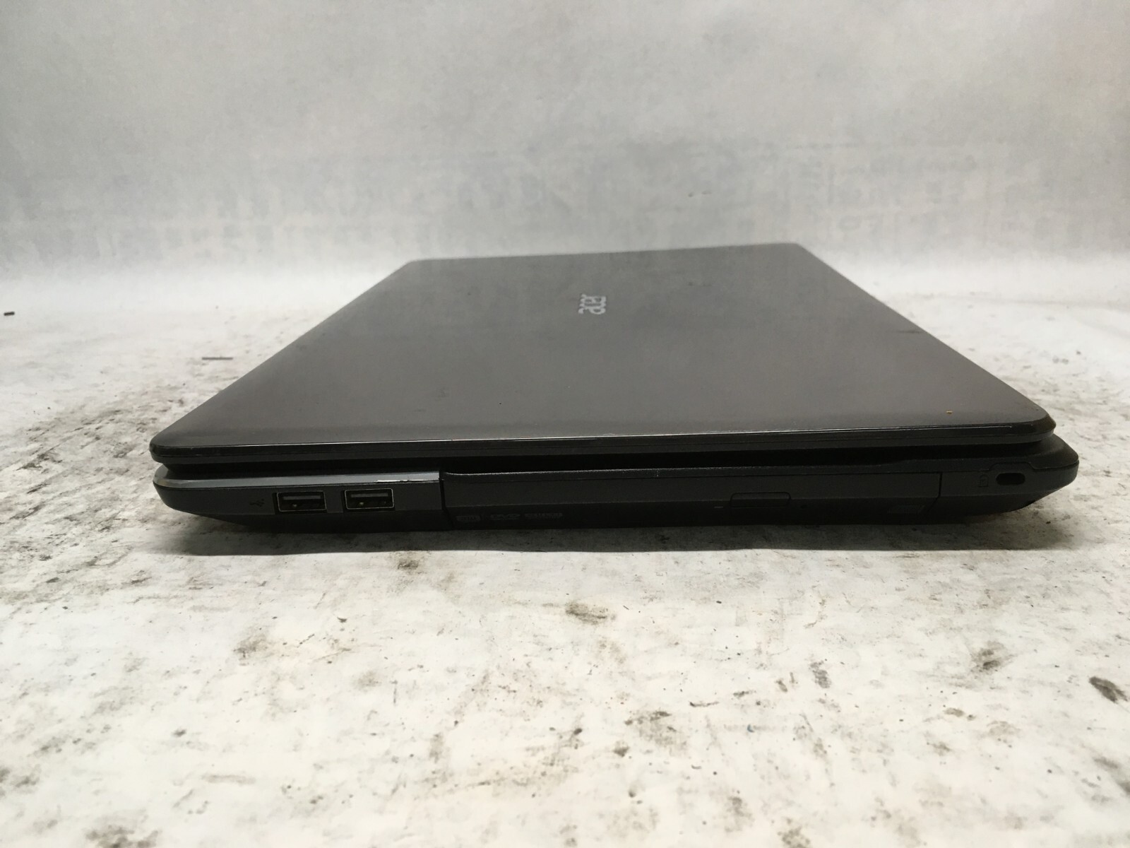 Acer Aspire E1 – Q5WPH 15″ (AS IS) Intel Core i5-4200U @ 1.6 GHz- JZ