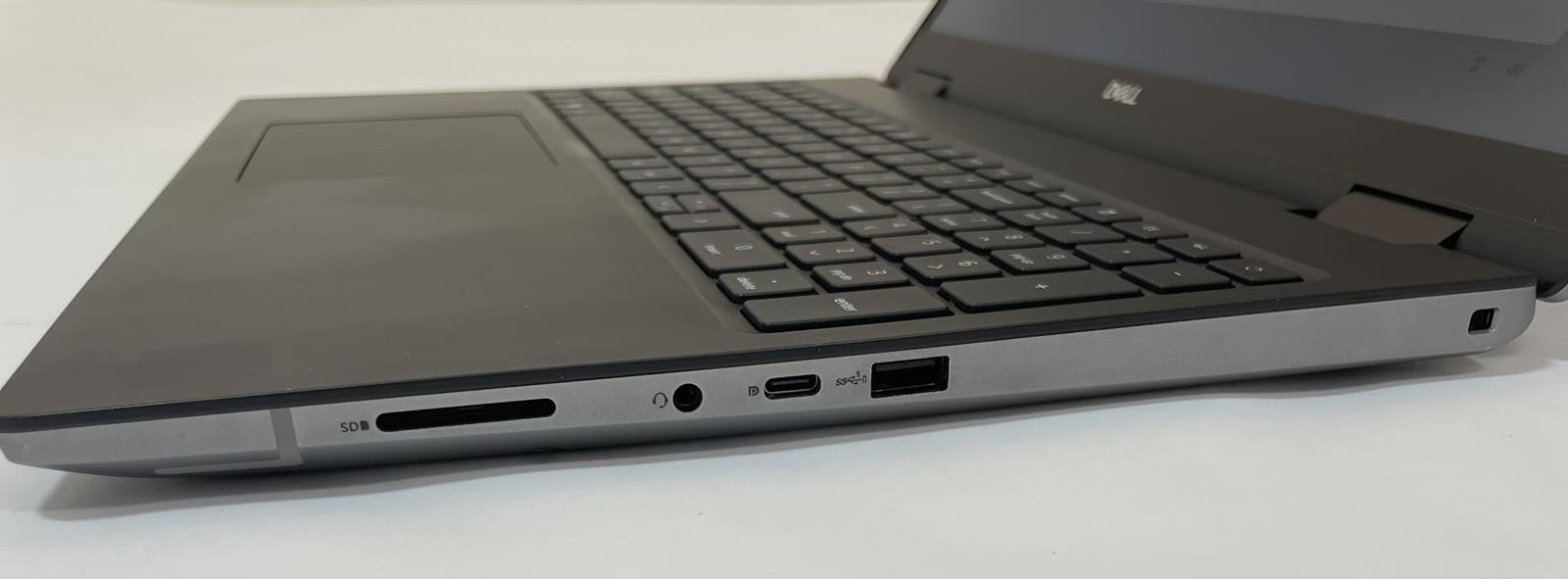 DELL PRECISION 7670 16″ Laptop Core i5 12600HX 32GB 512GB NVMe Windows 11 -Good