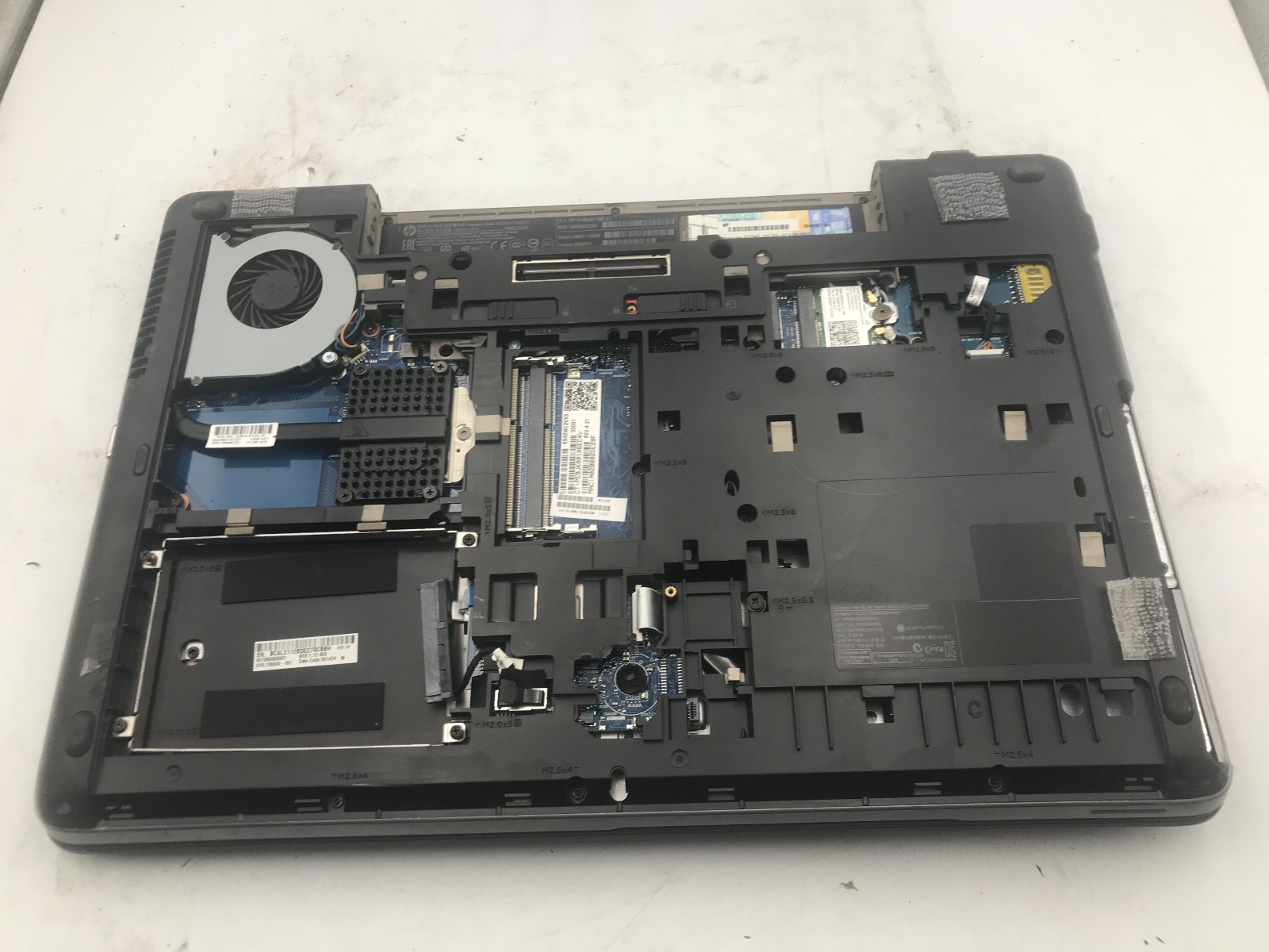 HP PROBOOK 650 G1 – BOOTS TO BIOS – INTEL I5 4200U – NO RAM – READ DESCRIP – BB!