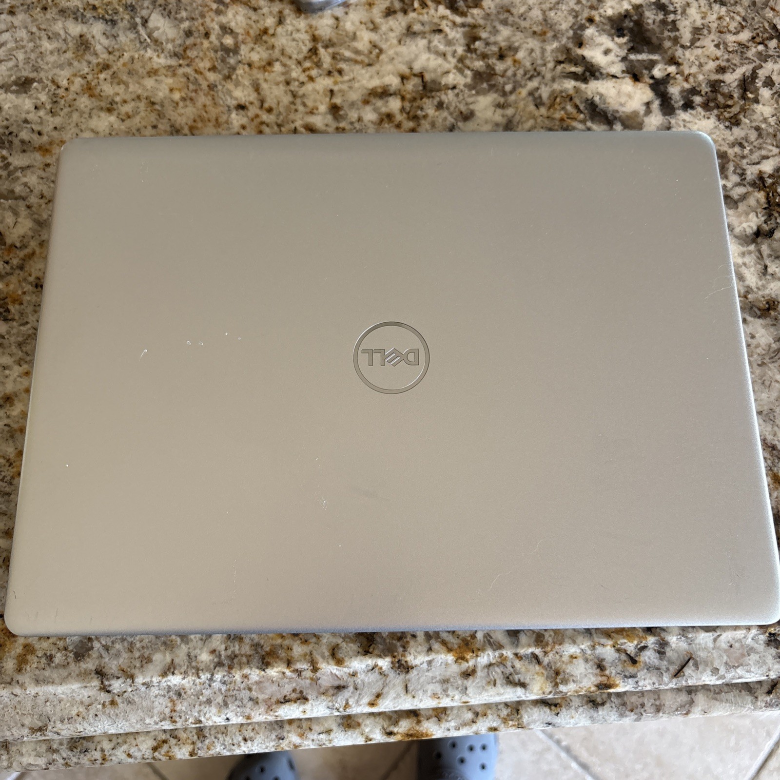 DELL INSPIRON 5493 Laptop 14″ i5 16gb/500/1tb Win11 Pro25H2/Office 2021-extras-1