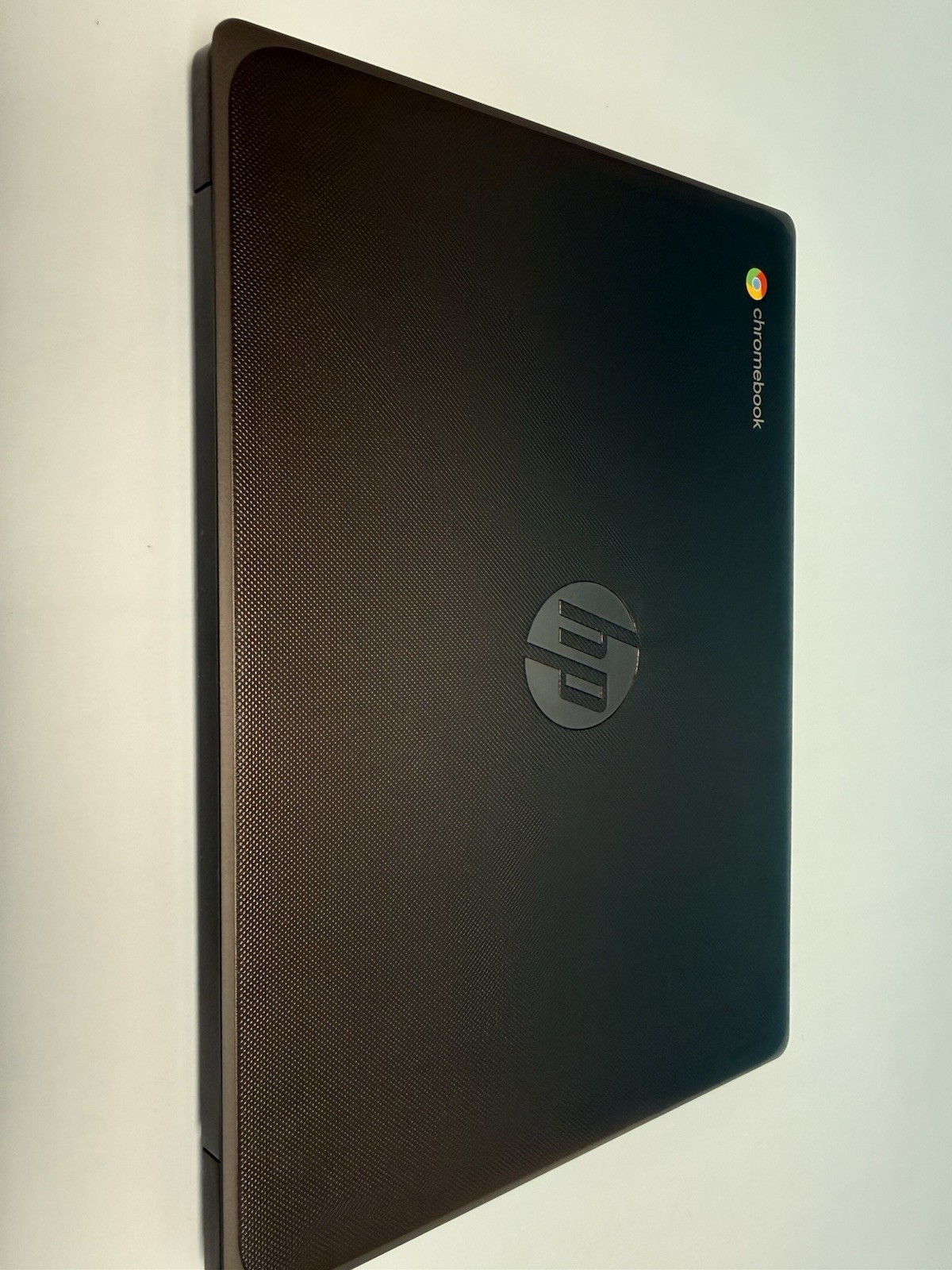 HP Chromebook 11MK G9 EE MediaTek MT8183 32GB eMMC 4GB W/65W Charger
