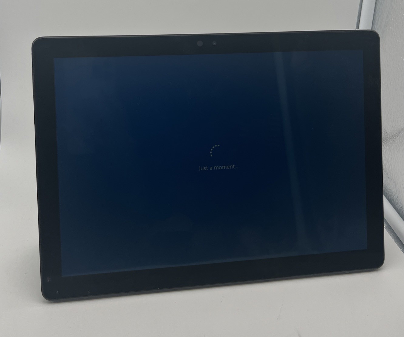 Dell Latitude 7210 Tablet Laptop – 1.8GHz i7-10610U 16GB 512GB GOOD CONDITION