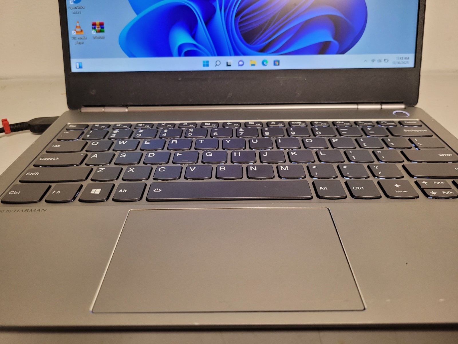 Lenovo Thinkbook 13s-IWL i5-8265u 1.6ghz 8gb ram 256gb ssd charger READ P204YP5