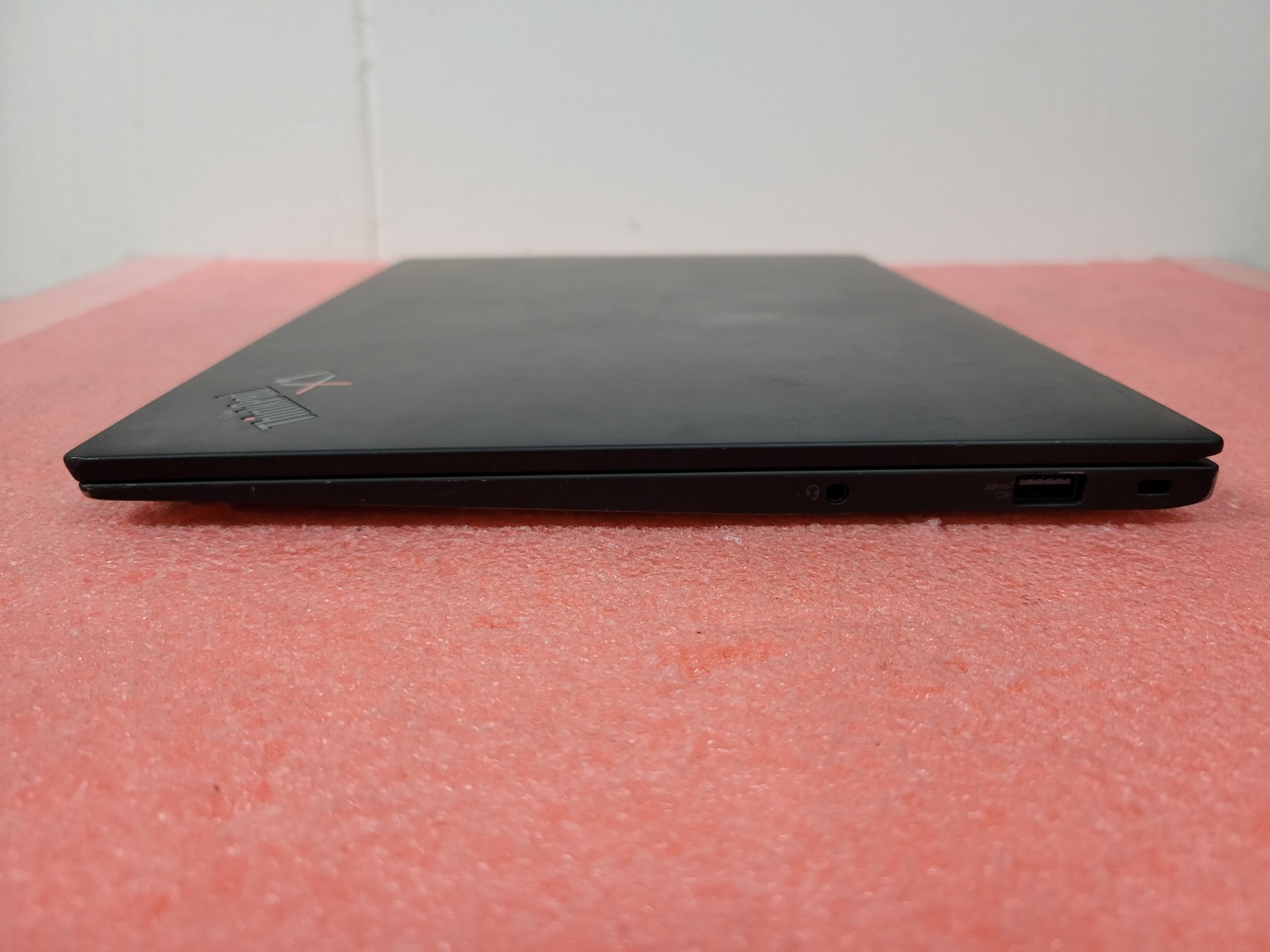 Lenovo ThinkPad X1 Gen 10 14″ i7-1270P@2.2Ghz 16GB RAM 256GB SSD W11 Pro | C1060