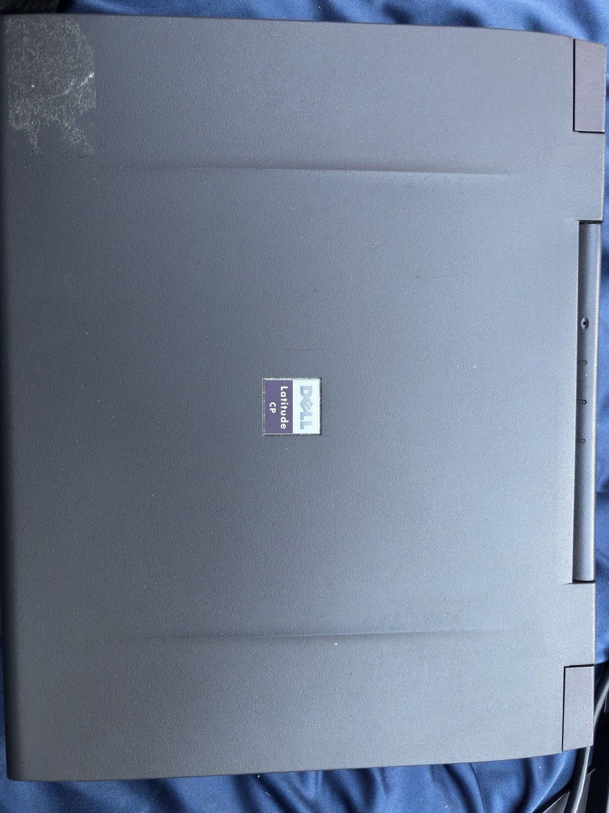 Dell Latitude CP 12.1in Pentium 233mhz 128MB RAM 3GB HDD Win98, M233ST