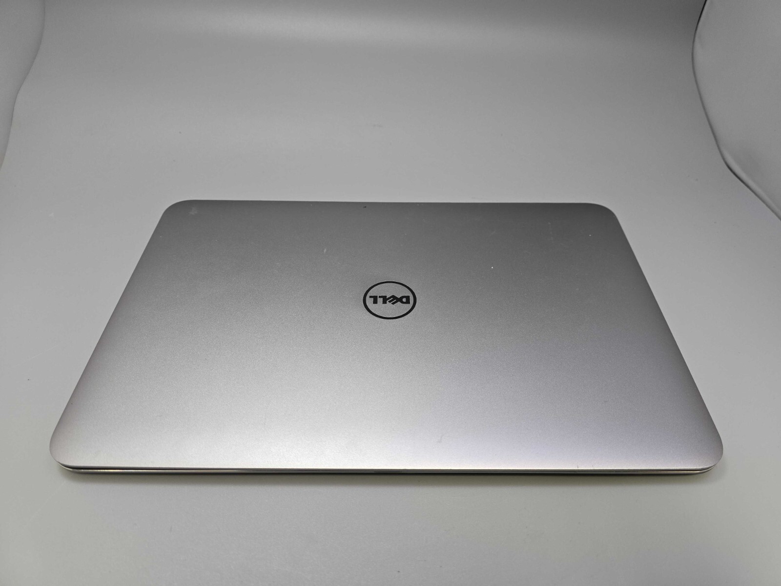 Dell XPS 13 9333 13.3″ Laptop Intel i7-4510U@ 2.0GHz 8GB RAM 256GB SSD, NO OS
