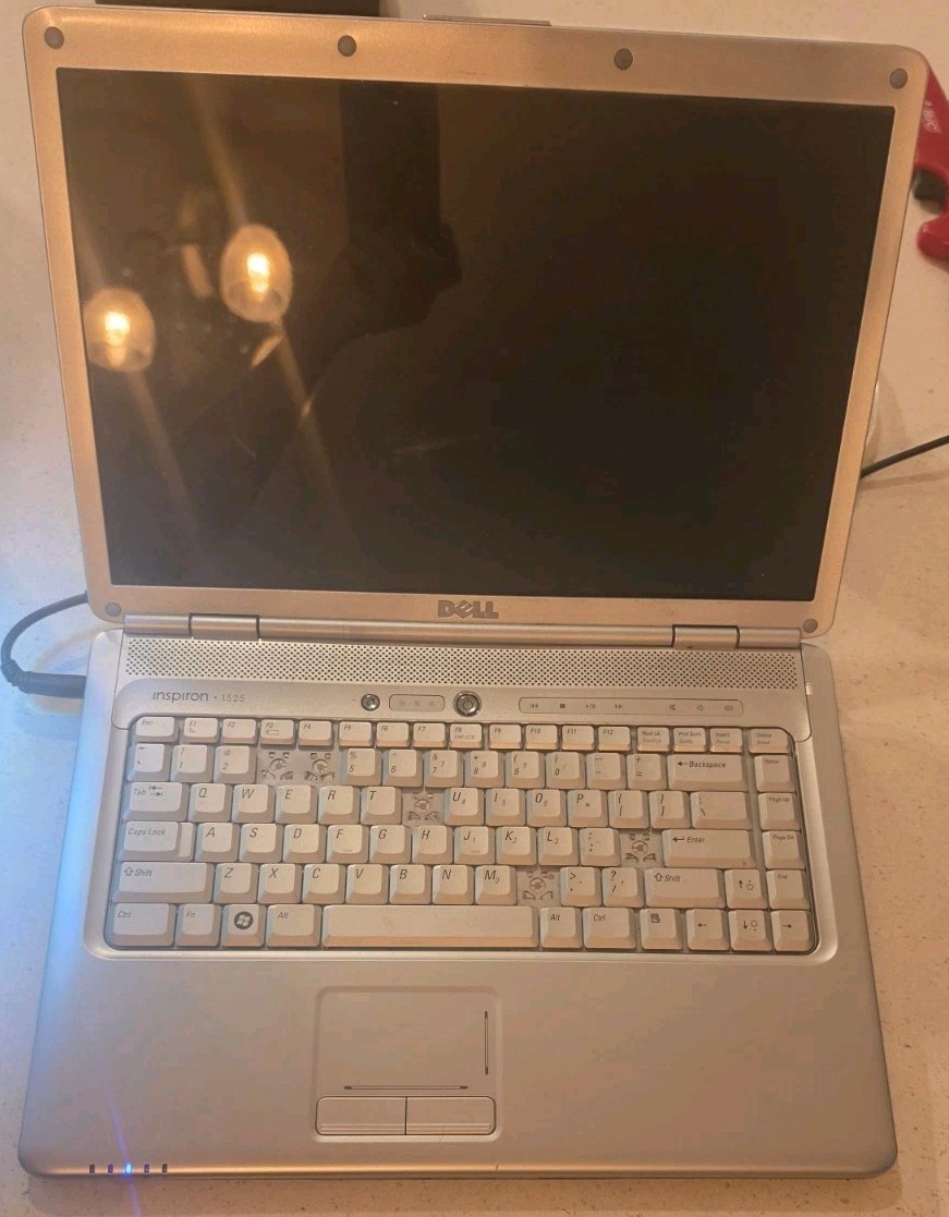 DELL INSPIRON 1525 – BOOTS TO BIOS – INTEL CORE 2 DUO – 2GB RAM – READ DESC