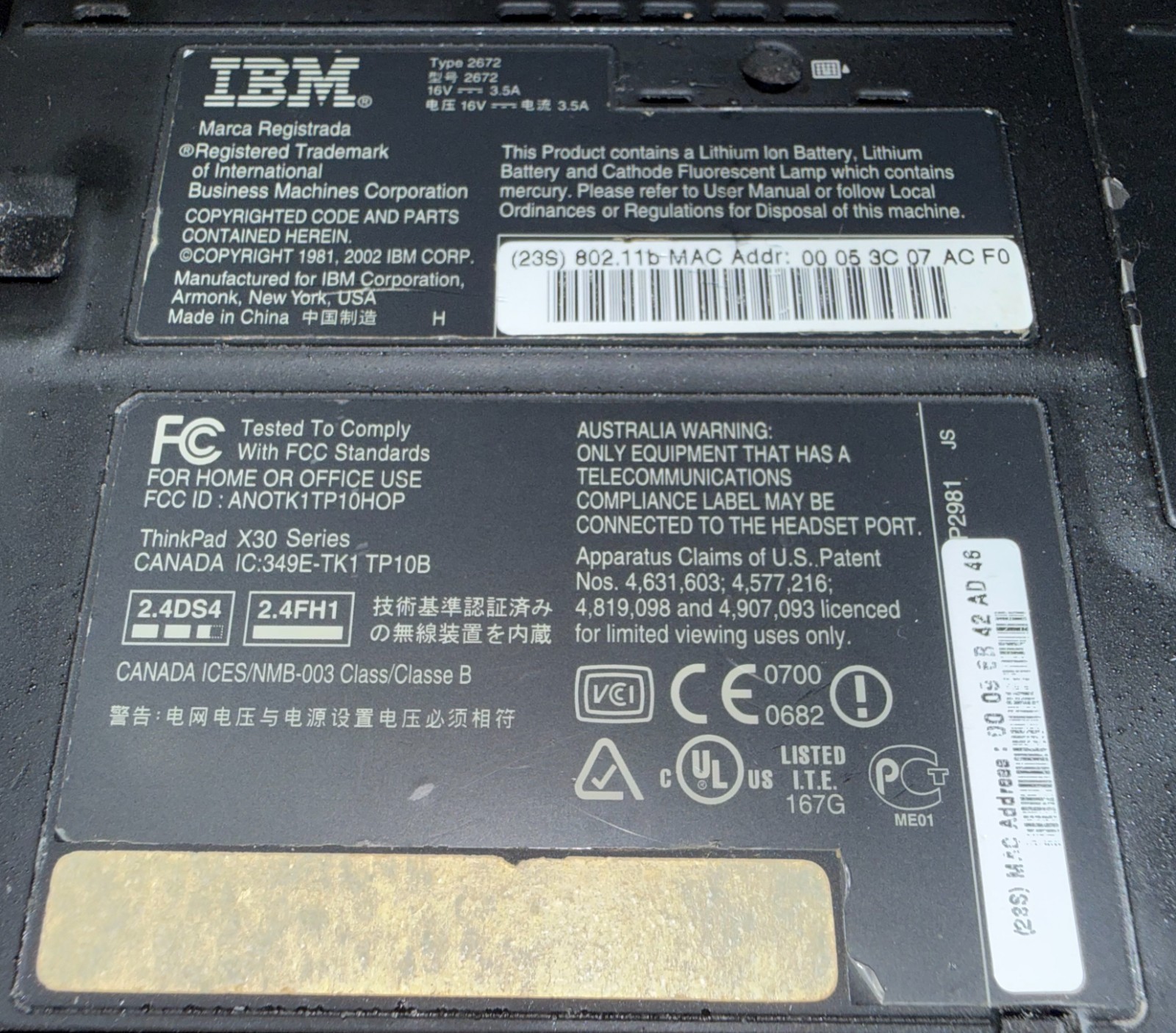 IBM ThinkPad T30 Type 2672 Laptop with Docking Station and Power Adapter KL