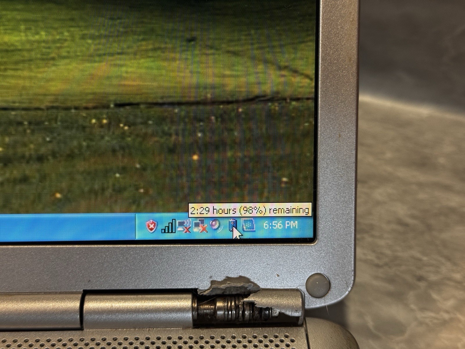 Dell Inspiron 1525 Laptop Intel C2D 2GHz 1.5gb RAM 80gb HDD Windows XP
