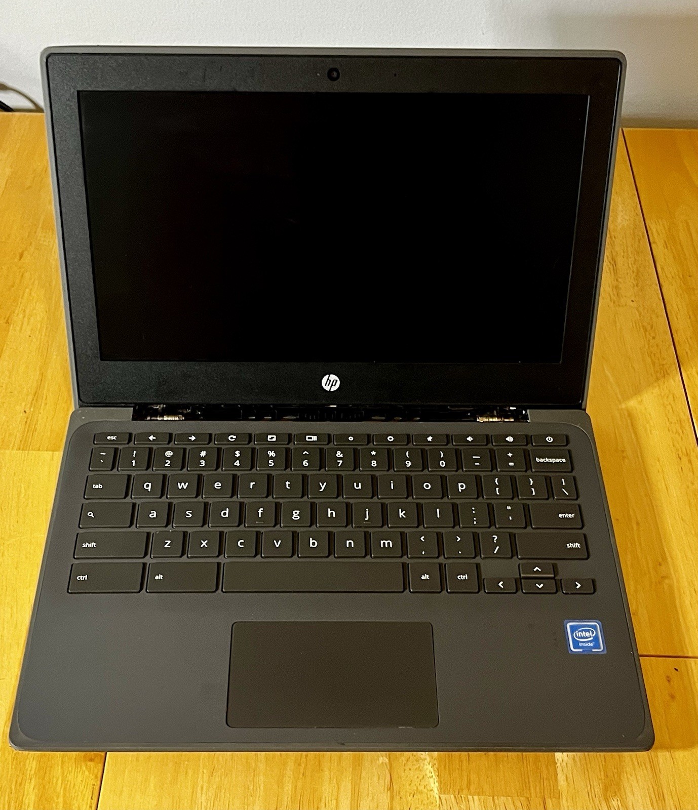 USED GRADE C HP ChromeBook 11 G8 11.6” 4GB RAM 32GB SSD with Charger READ DESC