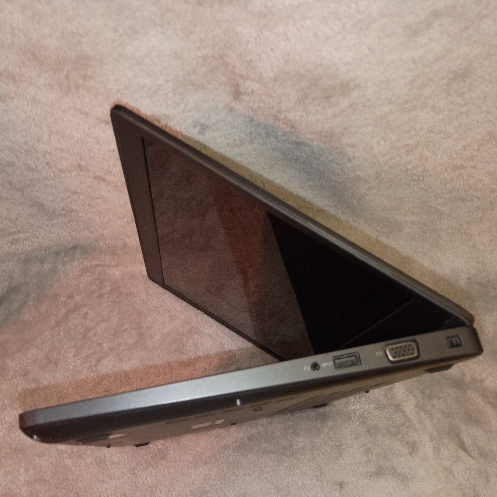 DELL LATITUDE 5480 i7-7820HQ 2.9GHz 8GB RAM 256GB SSD TOUCH NVIDIA 930MX REPAIR