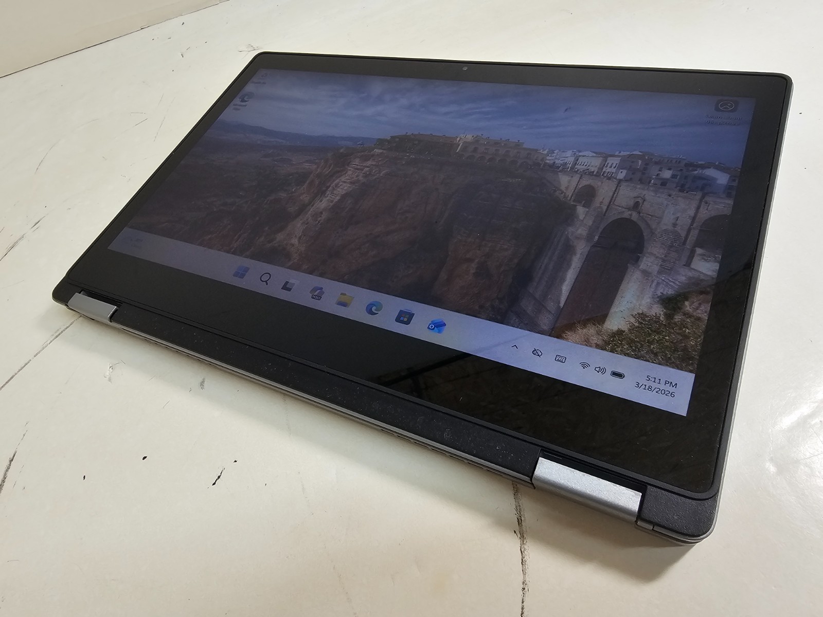 Dell Latitude 3310 2 in 1 Laptop – 1.6 GHz i5 8GB 256GB 13.3″ Touchscreen – SP1