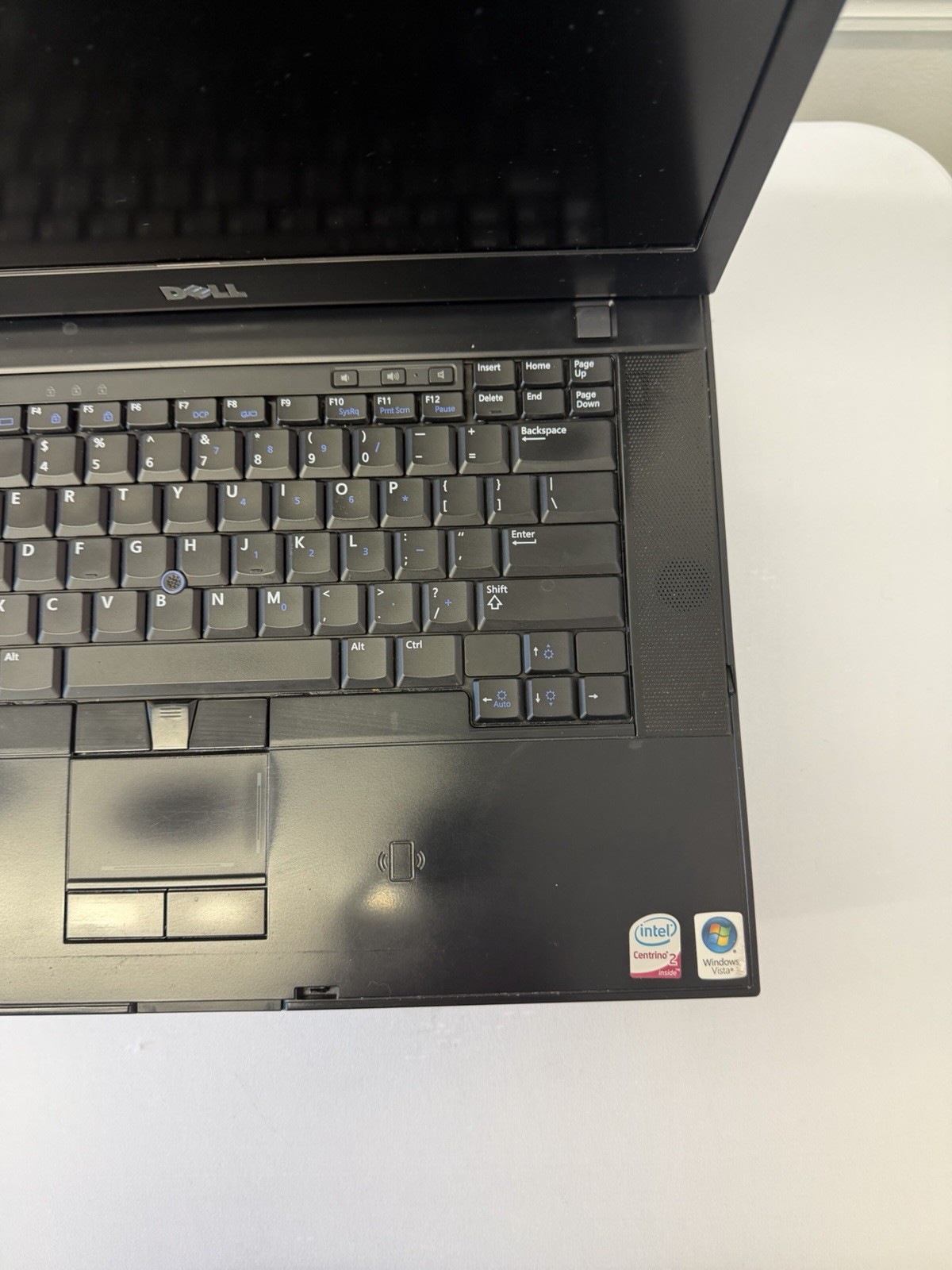 Dell Latitude E6500 Laptop – Good Screen – Intel Duo T9400 – Read Desc