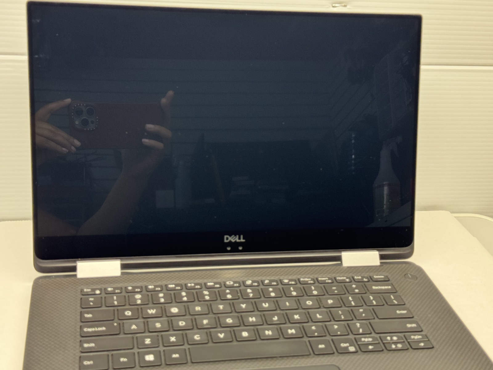 Dell Precision 5530 15.6″ Intel i5-8305G 8GB 256GB SSD NO OS / READ!!!!