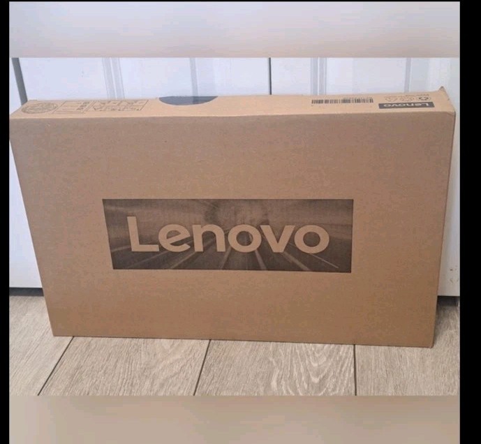 New Lenovo 14inch IdeaPad Laptop. CPU Intel N4500. Ram 4gb. Storage 128gb.