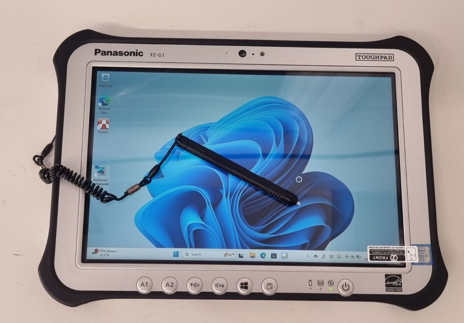10.1″ PANASONIC TOUGHPAD FZ-G1 MK4 i5-6300U 2.40GHZ 4GB 256GB – GRADE A